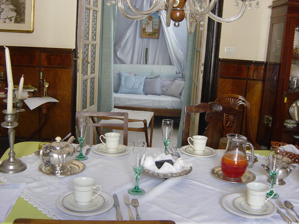 Rosella Bianchi Bed & Breakfast Palermo Ngoại thất bức ảnh